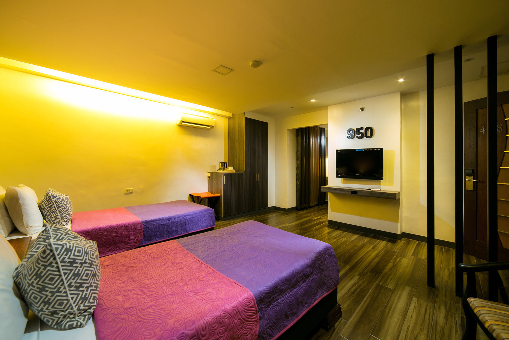 950 Condotel Angeles Exterior foto